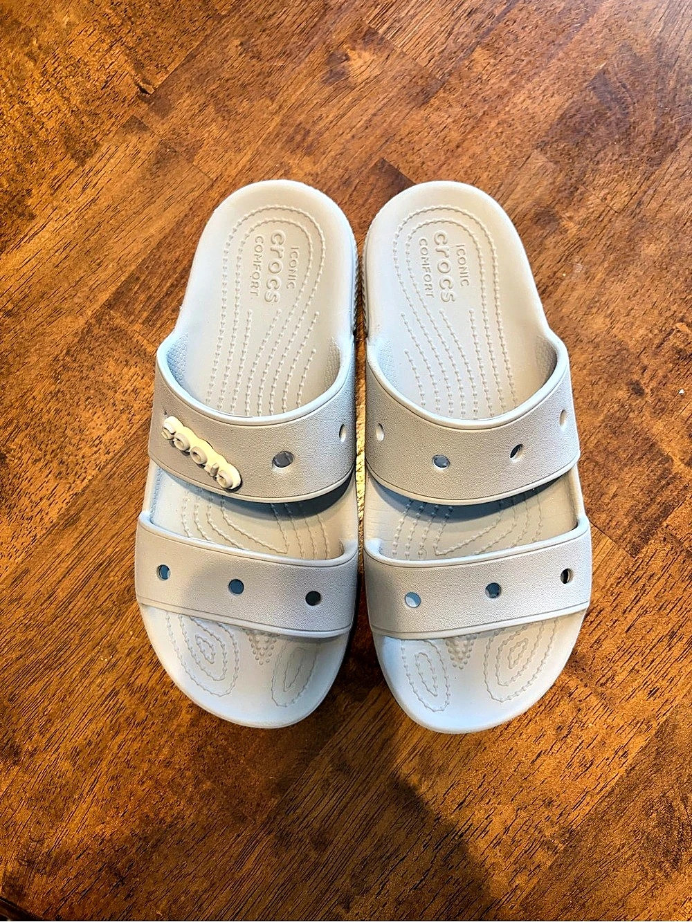 Crocs Classic Cozzzy Sandal Two-Strap Sandals Cream US 6